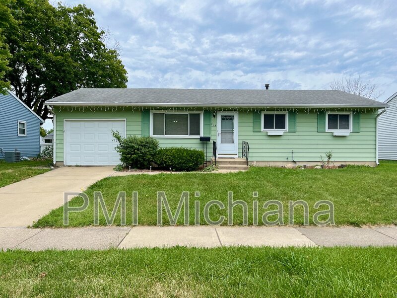 Mishawaka House: 804 East 12th Street