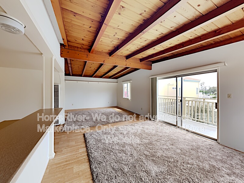 Oxnard Condo: 3516 Ocean Dr