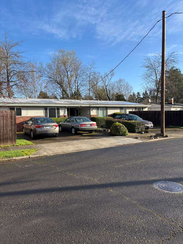 Beaverton Condo: 11599 SW 12th St.