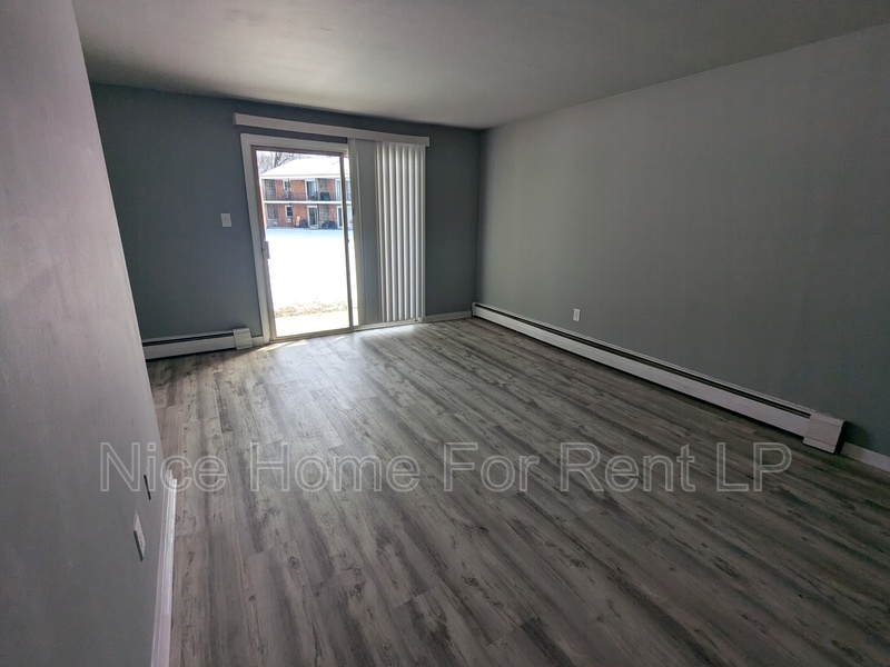 Pennsville Township Condo: 20 Fort Sumpter Road - Apt E7