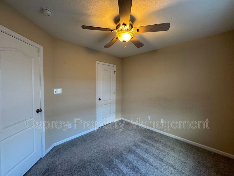 Modern Corner-End Townhome in the Heart of VB "ASK ABOUT OUR ZERO DEPOSIT" - Photo 7
