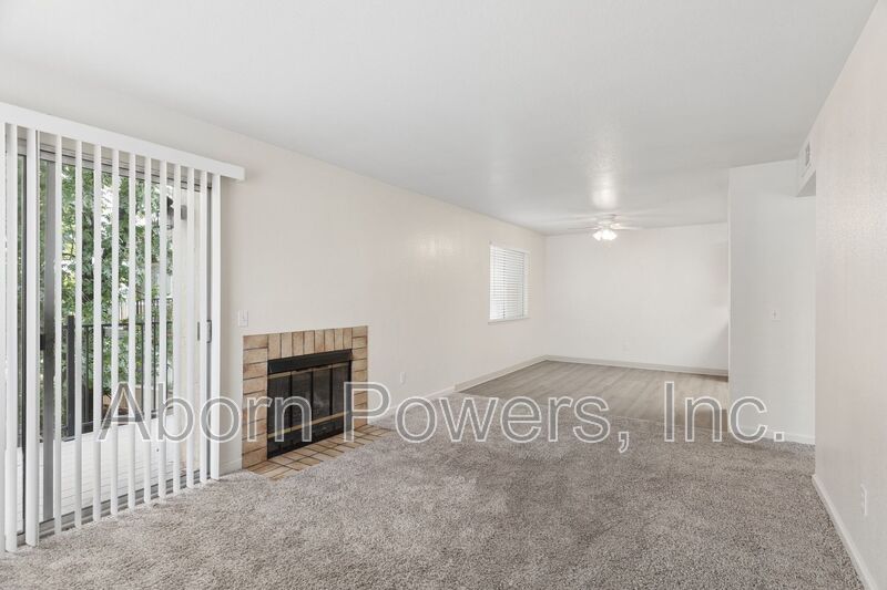 Cameron Park House: 2529 Greenwood Lane