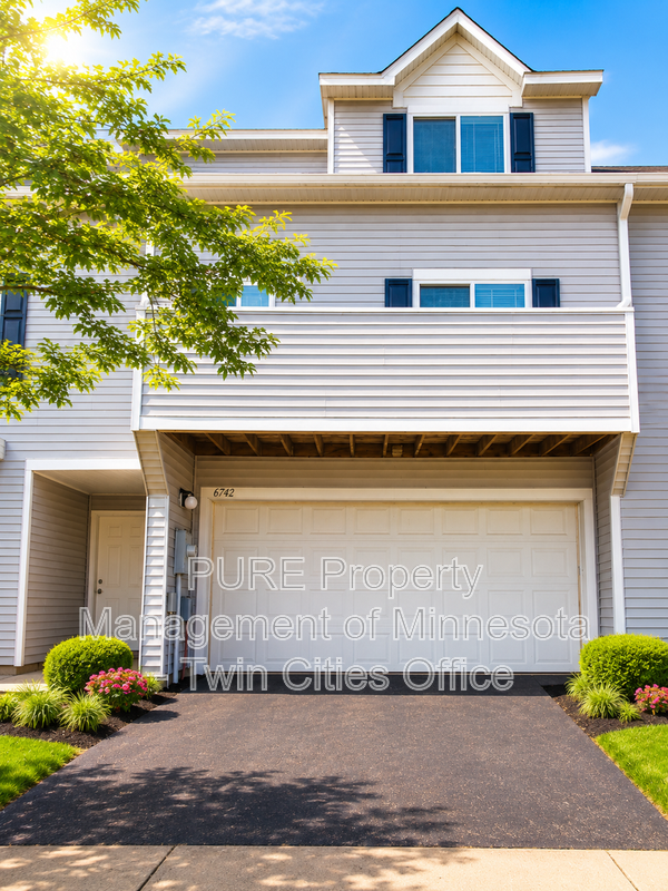 Cottage Grove Townhome: 6742 Meadow Grass Ln S