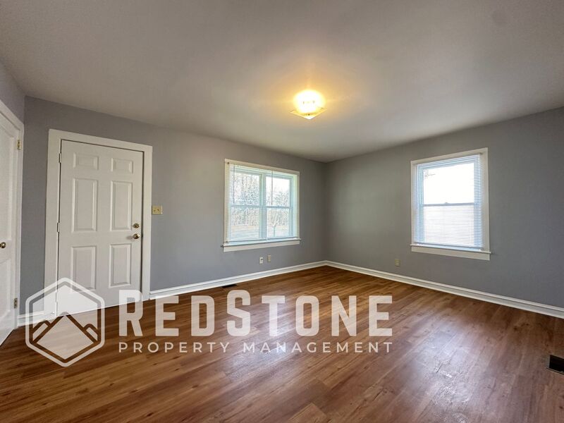 Request a Viewing for 2568 Park Road Extension Tenant Turner