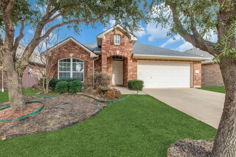 Little Elm House: 2849 Evening Mist Dr