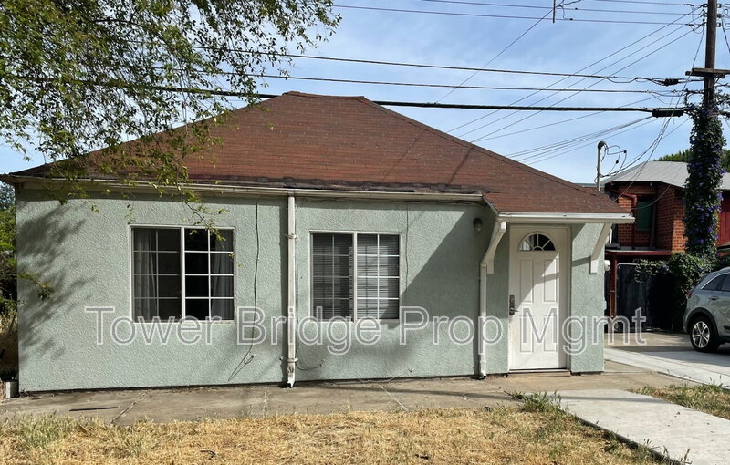 Sacramento Condo: 1313 Lochbrae Rd