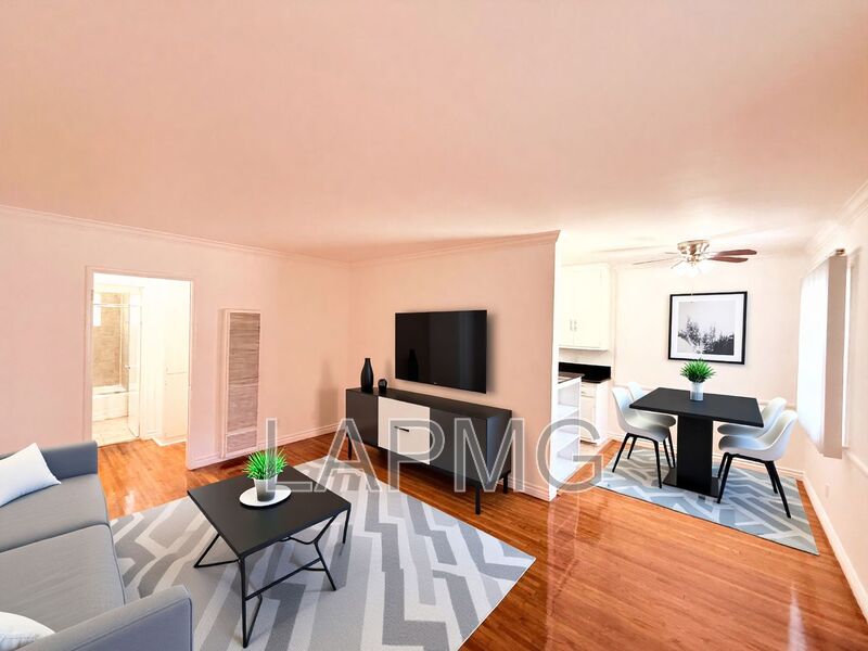 Los Angeles House: 1415 Hudson Avenue