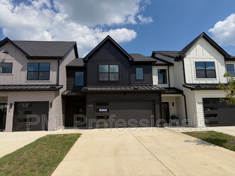 Murfreesboro Townhome: 1906 Gracie Bug Loop
