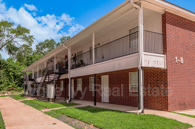 Huntsville Condo: 600 Palm Street