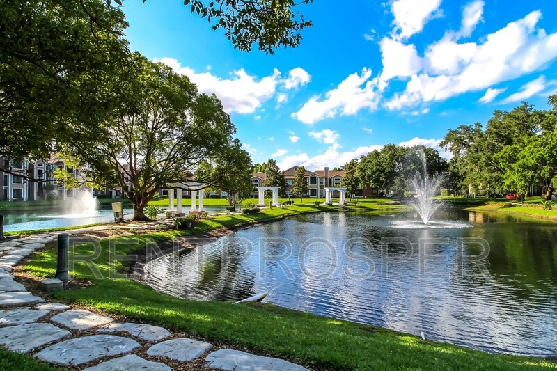 Orlando Condo: 4301 Lizshire Lane