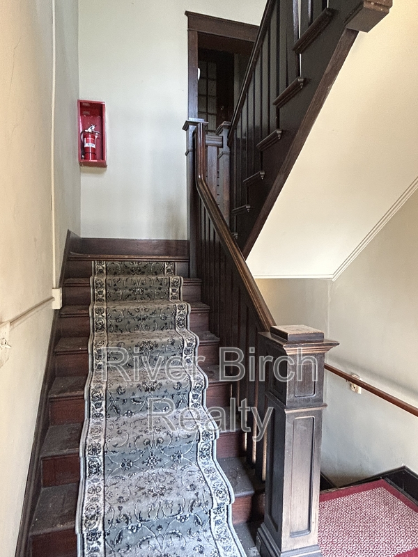 Springfield Condo: 619 South 5th Street - 6