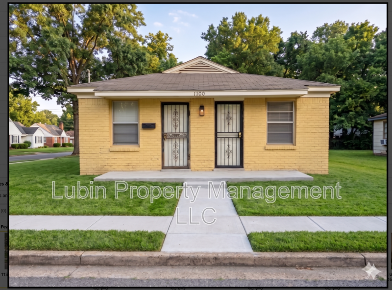 Memphis House: 1194 Chicago Ave