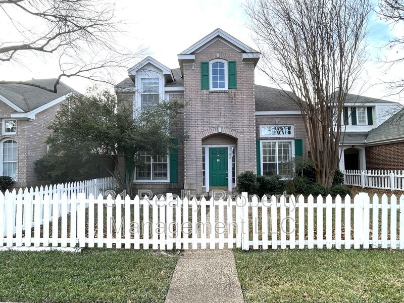 Plano House: 4108 Hedgerow Drive