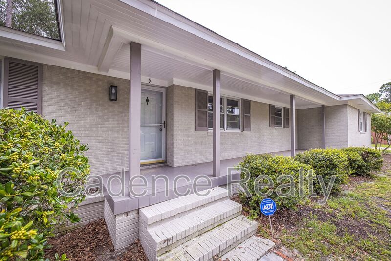 Wilmington House: 9 Castlewood Drive