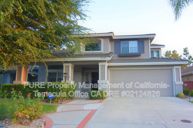 Temecula House: 32195 Via Cesario