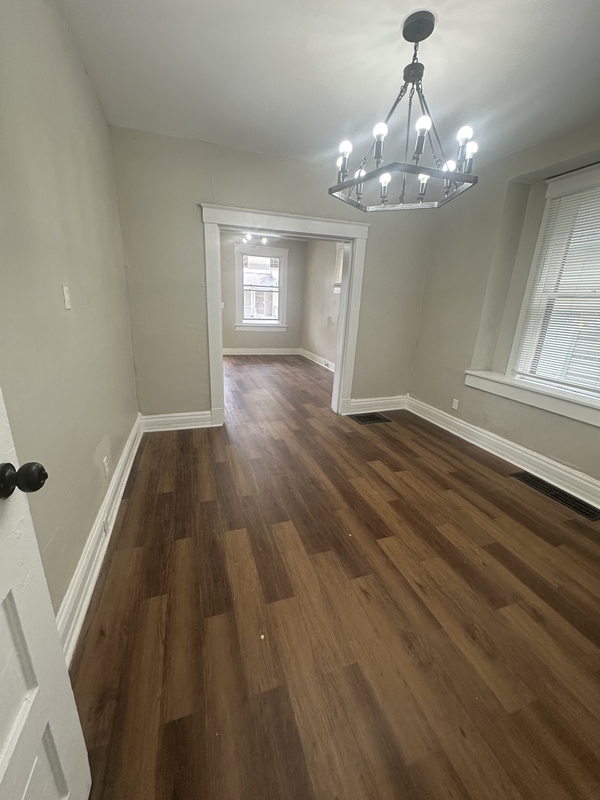 Cleveland House: 1352 East 90th Street