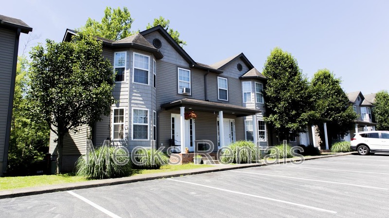 Hurricane Townhome: 420 Mill Rd.