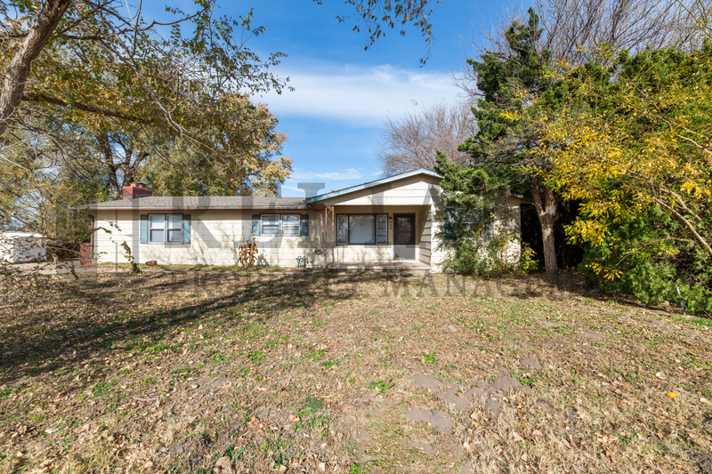 Wichita House: 220 East 44th Street South