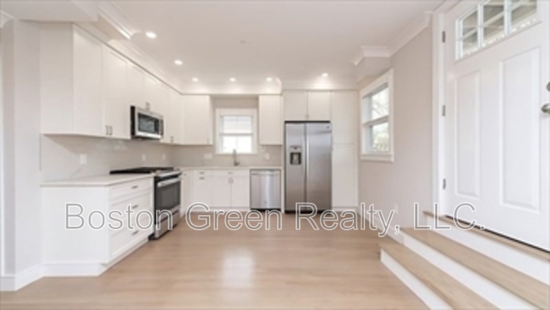 Boston House: 2 Rossmore Road