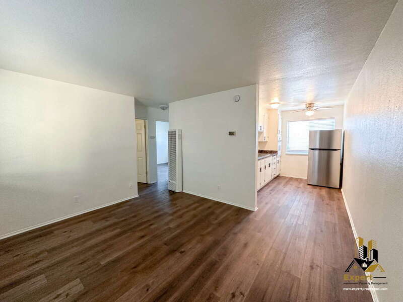 Rio Linda Condo: 6820 7th Ave