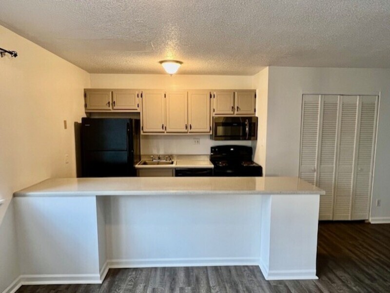 Rock Hill Condo: 1420 Riverview Road