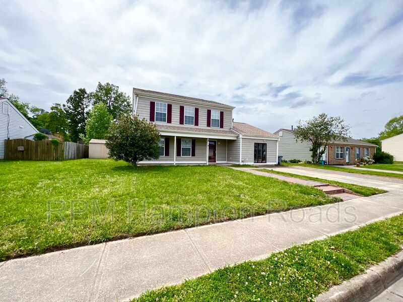 Request a Viewing for 28 Rotherham Lane Tenant Turner