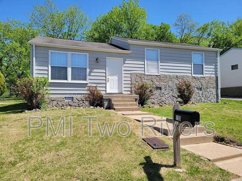Antioch House: 135 Brenda Ln