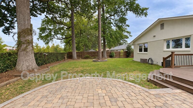 Beautifully Renovated 3-Bedroom Home in Virginia Beach! - Photo 23