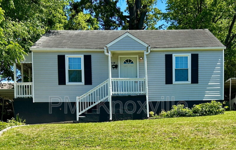 Knoxville House: 926 Ledgerwood Avenue