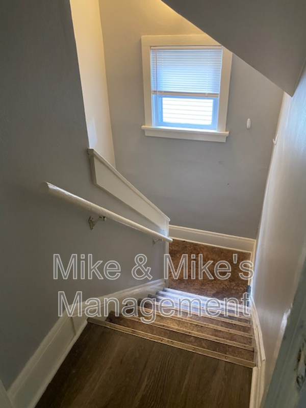 Milwaukee Condo: 2969 N 48th St