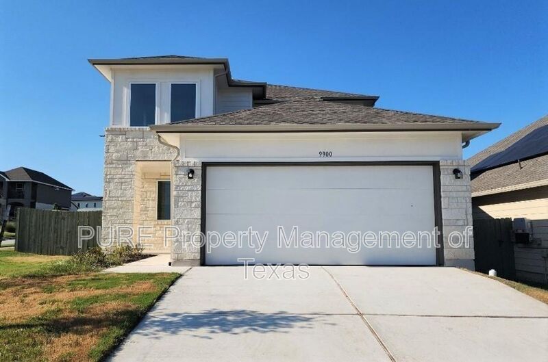 Manor House: 9900 Dalliance Ln