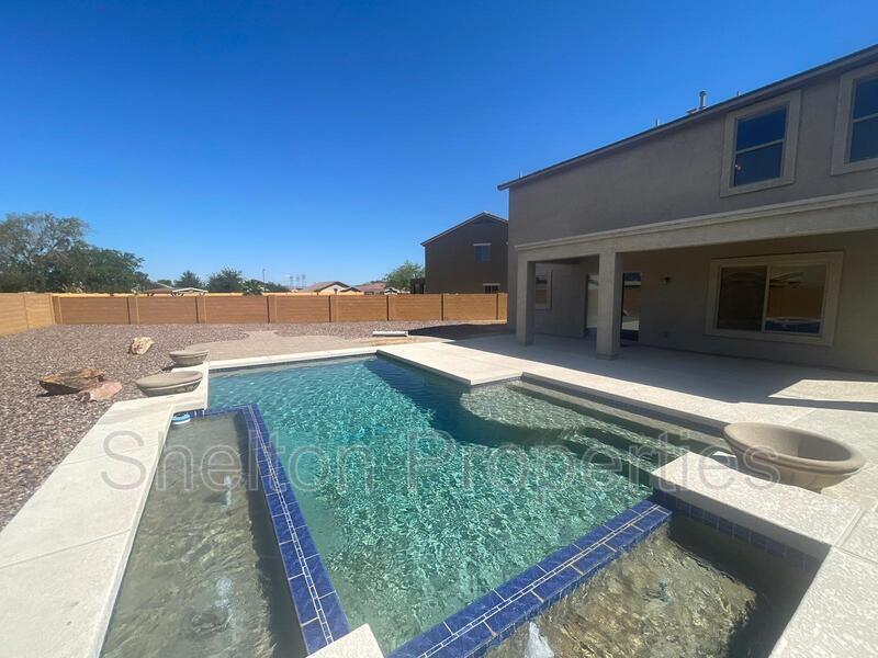 Buckeye House: 20384 N 261st Dr