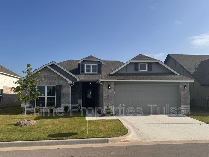 Bixby House: 3401 E. 153rd St. S.