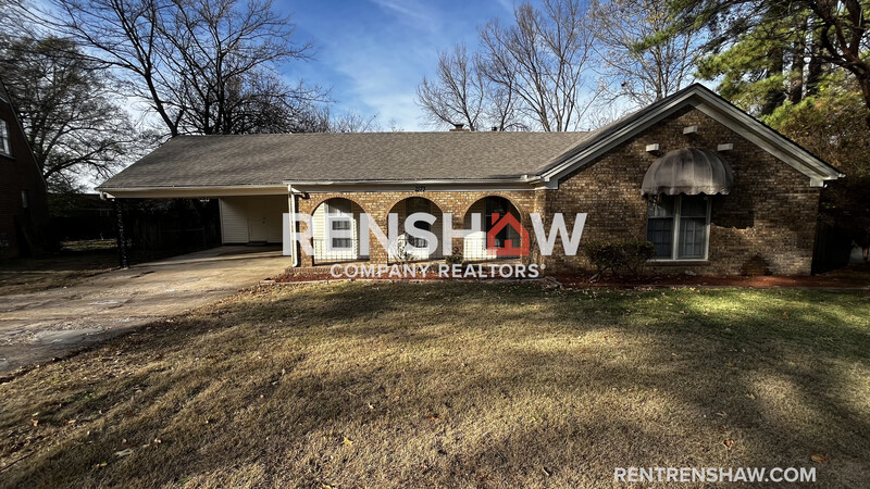 Memphis House: 2173 Blue Ridge Cv