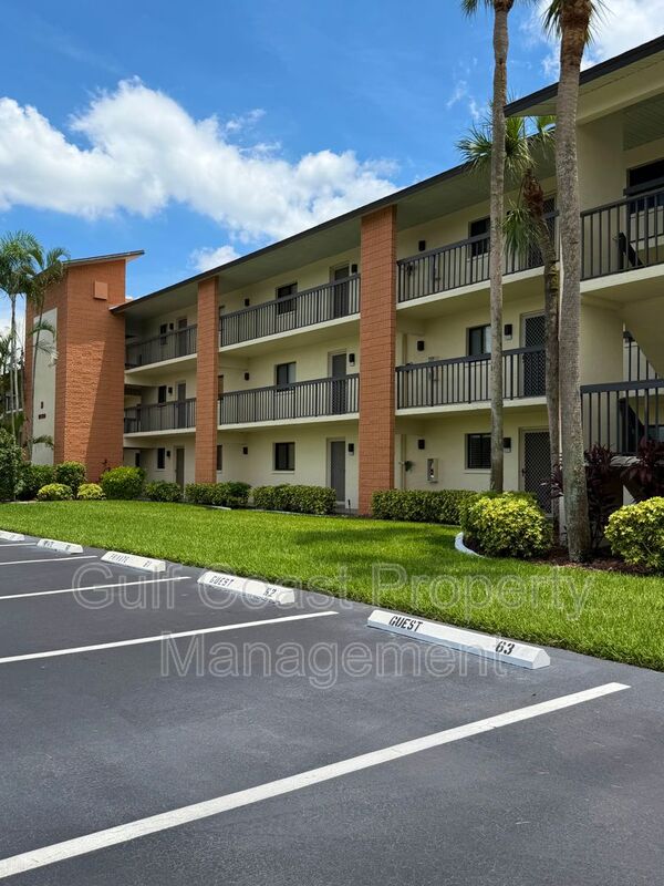 North Fort Myers Condo: 16150 Bay Pointe Blvd
