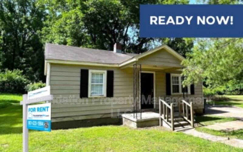 Memphis House: 1711 South Sutton Drive