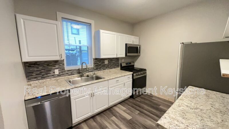 Pittsburgh Townhome: 5210 Natrona Way