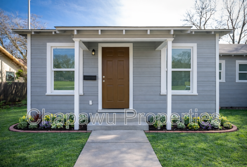 San Antonio House: 936 poinsettia