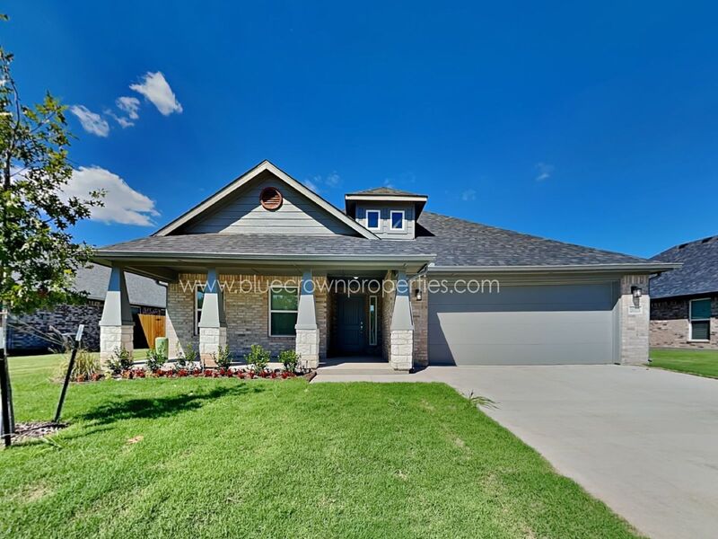 Sherman House: 2025 Wyldewood Way