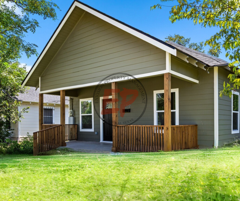 Waco House: 1019 Elm Avenue