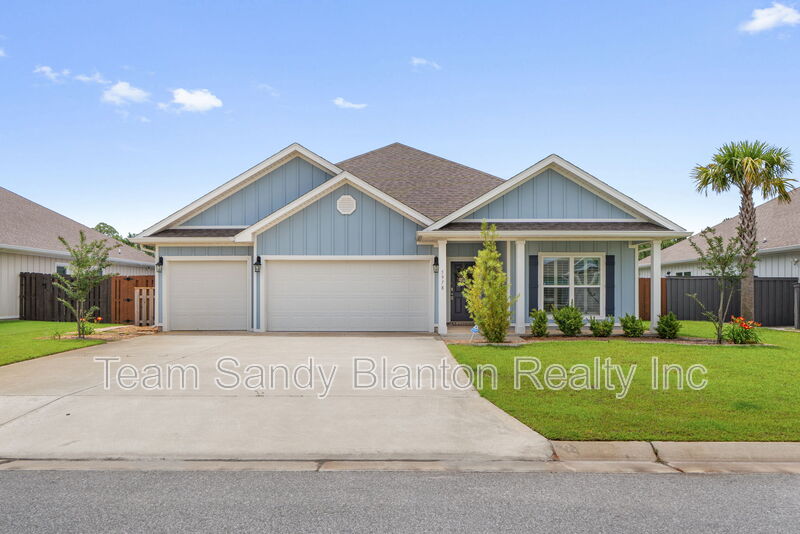 Gulf Breeze House: 5978 Forest Bay Avenue