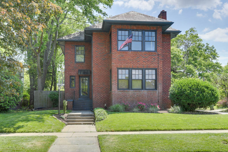 Norfolk Condo: 1700 Claremont Ave #2