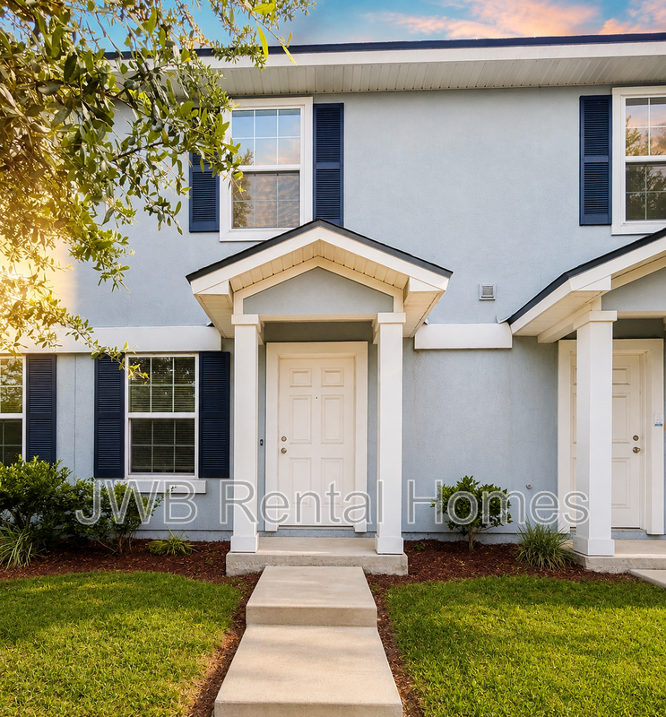 Jacksonville Townhome: 8460 McGirts Village Ln