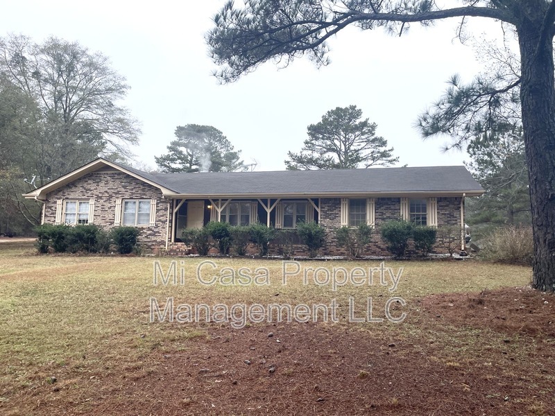 Covington House: 12266 Brown Bridge Road