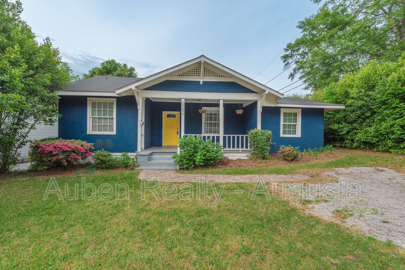 Augusta House: 2056 McDowell Street