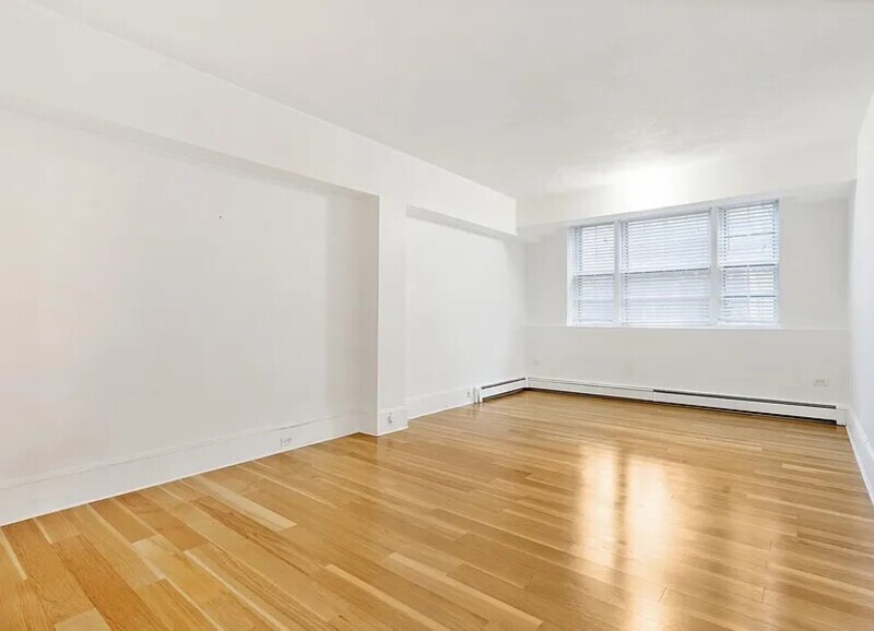Cambridge Condo: 50 Follen St