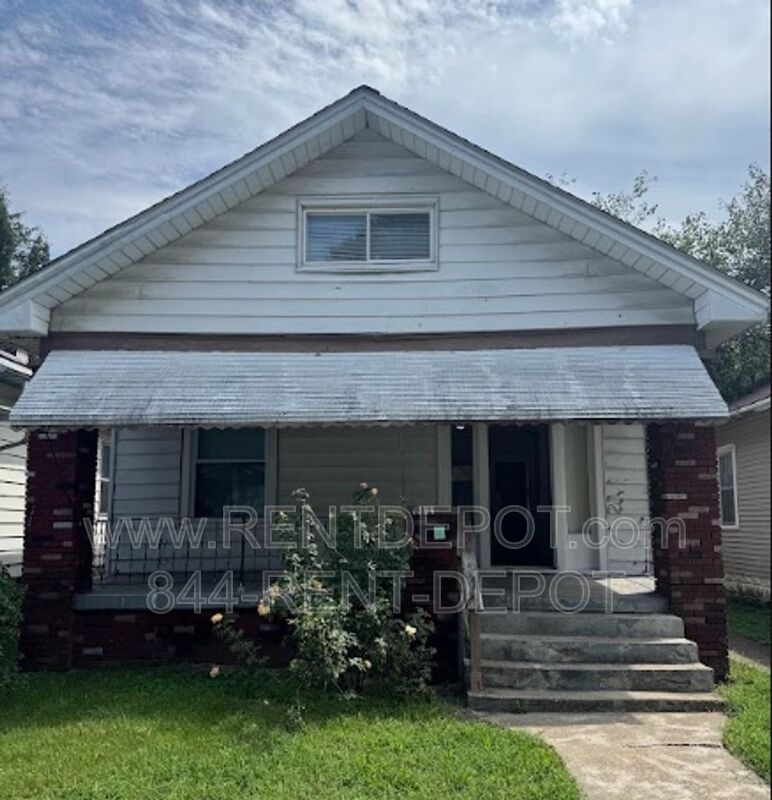 Evansville House: 1622 S. Bedford Ave