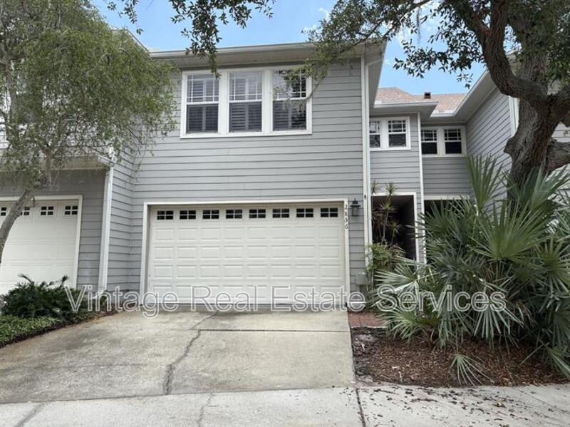 Tampa House: 2856 Bayshore Trails Dr