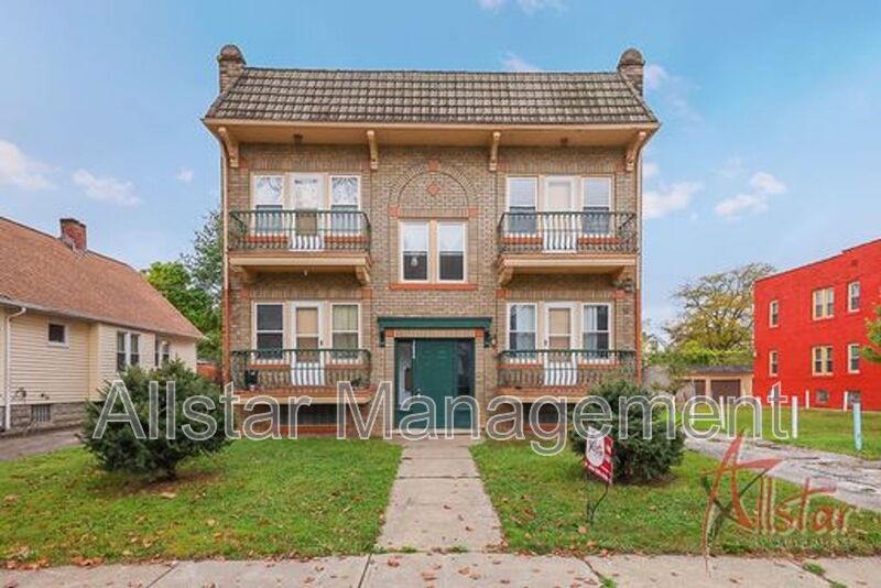 Cleveland Condo: 3646 E 149 St