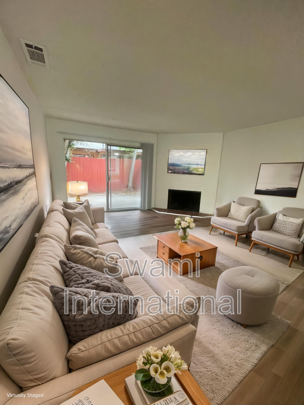 Anaheim Condo: 1600 W. Broadway